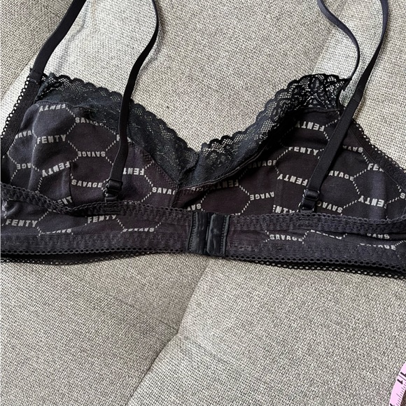 Savage X Fenty Lavender Trim Cotton Bralette Sz L - Picture 2 of 4